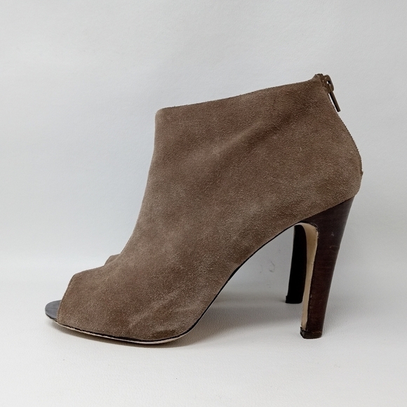 Julianne Hough for Sole Society 'Angela' Bootie - Picture 3 of 13
